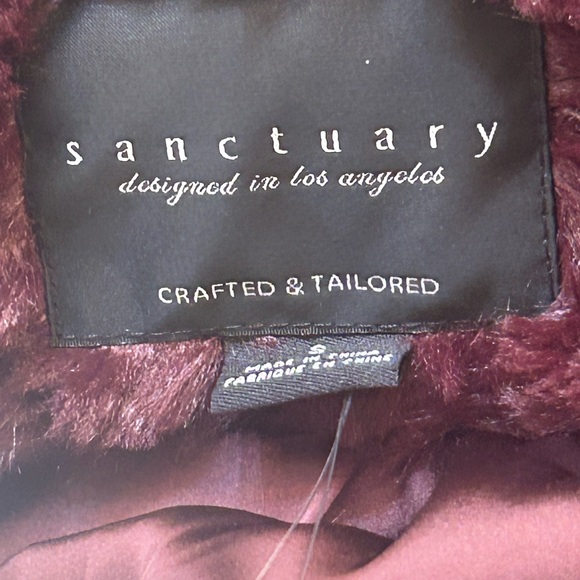 Sanctuary Fur Shell  Color: burgundy/ Wine - Picture 5 of 7
